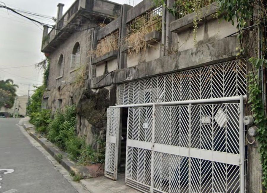Spacious House and Lot for Sale in San Francisco del Monte, Quezon City ...