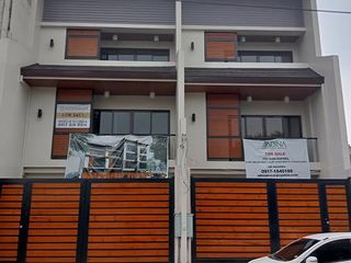 Brand-New 4BR Duplex Townhouse with 2-Car Garage Mandaluyong -AJCM