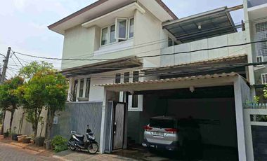 Dijual Rumah Citra Garden 2 ex, 278 m2, 16x17.4, hook, hdp timur utara, 2 lt, 372 m2