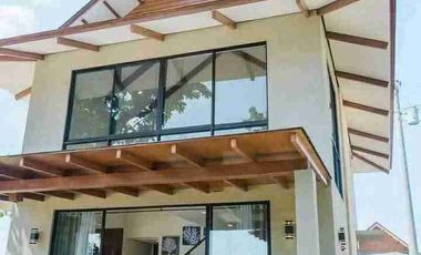 Prepare your RETIREMENT House Villa near the  Beach and enjoy serene home, therapeutic beach air and the beauty of sunset .. We offer Rent to Own for remaining 5 Units!!
