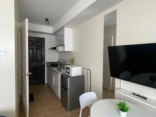 FOR SALE CONDO STUDIO UNIT IN BERKELEY SUITES, SILANG CAVITE NEAR NUVALI