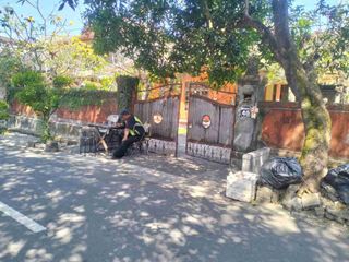 Di jual tanah 4,76 are & bangunan
Lokasi di Jl. Ciung Wanar I renon Denpasar, Bali
