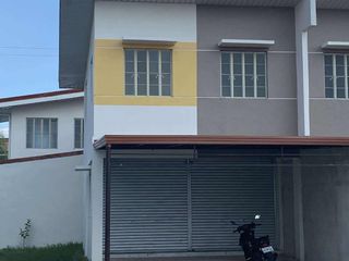 Shophouse in Fiesta homes Dau Mabalacat Pampanga