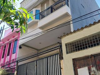 Rumah Pademangan Rapi Uku 6X17 Strategis 3 Lantai Full Cor Beton Siap Huni Hrg Menarik