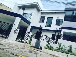 FOR LEASE | FULLY FURNISHED HOUSE WITH ROOF DECK