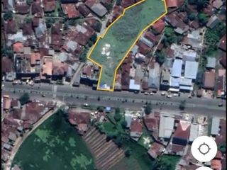 Strategic land for sale in the city of Padang near the Putra Indonesia University campus