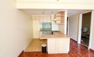 Elegant 1-Bed Condo in Park Tower One Tower 2