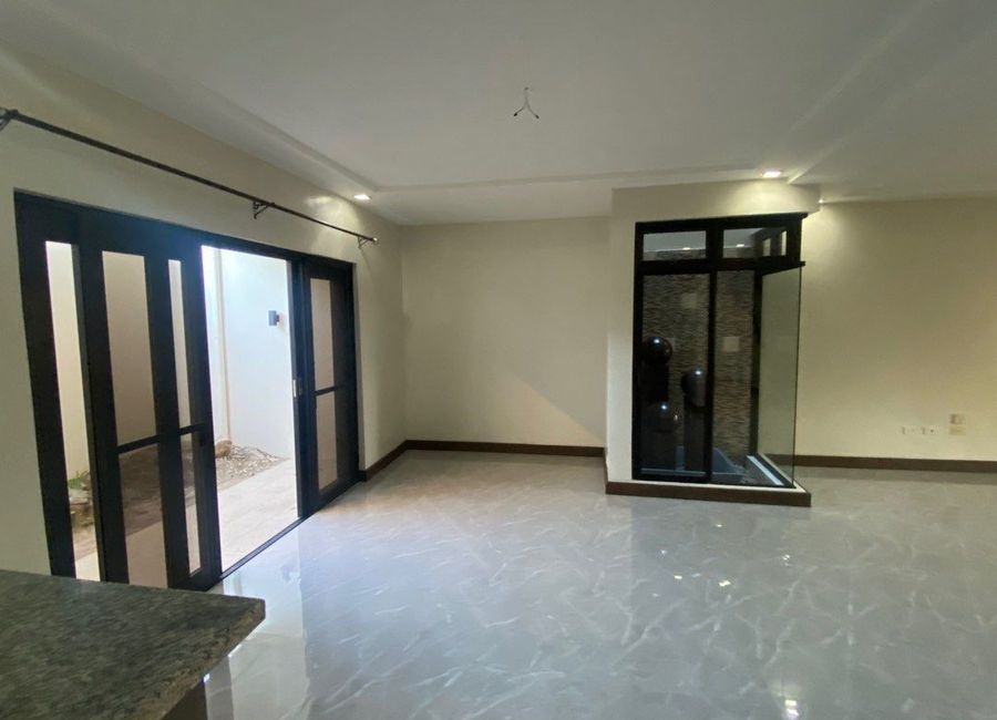 Molave Street, Greenwood 5, Cainta, Rizal image 3