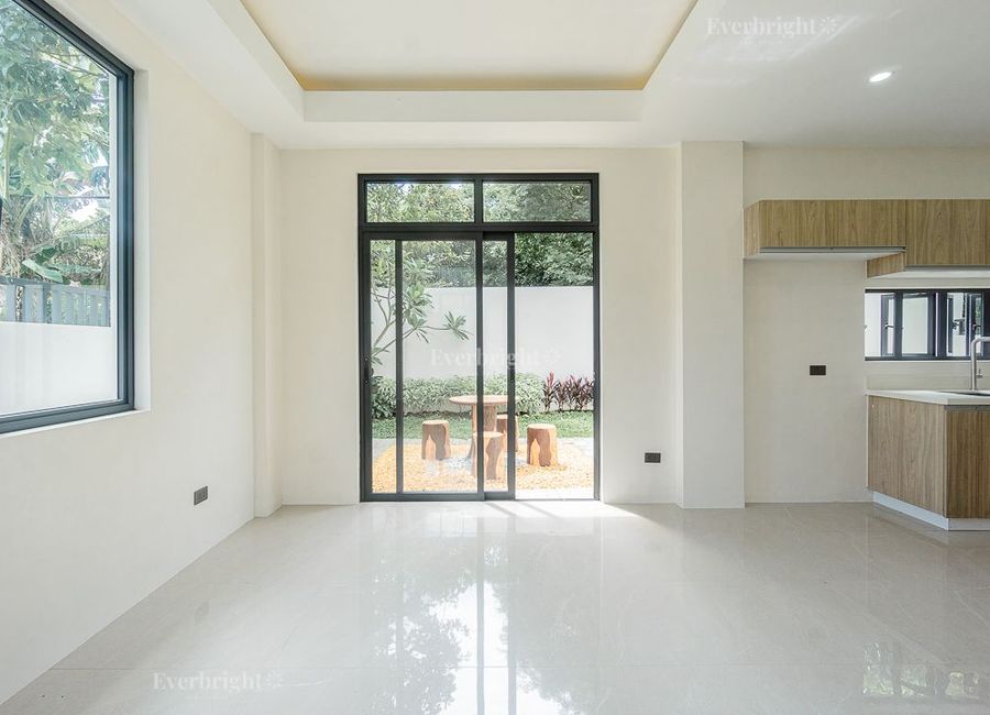Southern Plains, Canlubang, Calamba, Laguna image 3