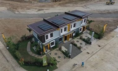 2-bedroom Townhouse with Parking House and Lot for sale in Naic Cavite