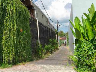 Tanah di Buduk dekat Canggu dan Tumbak Bayuh Bali