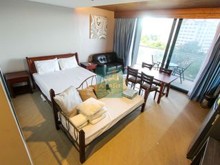 Studio Condo for Rent at The Reef