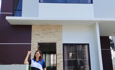 4 Bedroom House and Lot for Sale in Liloan, Cebu with Free Access to Golf Course