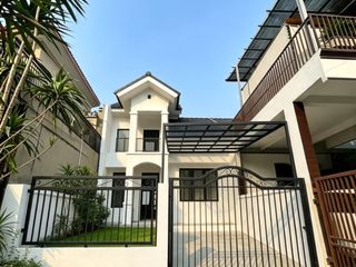 Dijual Cepat Rumah Siap Huni sangat murah di Perumahan Griya Jakarta Pamulang, dekat Alun2 dan Unpam
