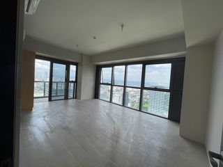 Good Deal Uptown Ritz Residence BGC