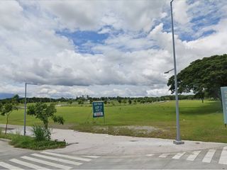 Vacant Commercial Lot Property For Sale in NUVALI Santa Rosa City near Alabang Muntinlupa