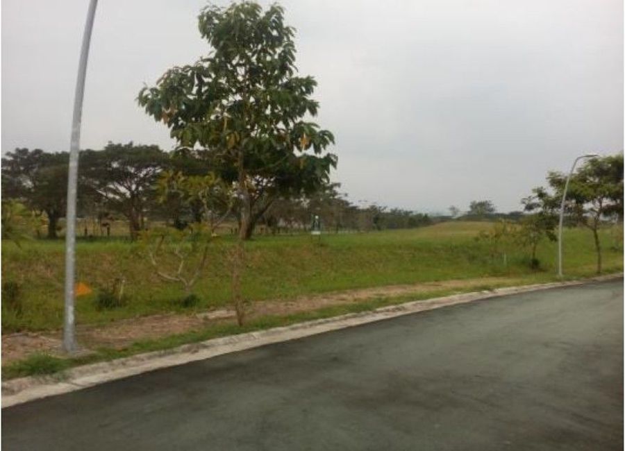 Elaro Nuvali, Canlubang, Calamba, Laguna