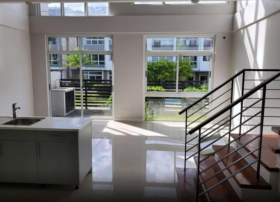 FOR SALE - Townhouse in 68 Roces, Brgy. Obrero, Quezon City | Lamudi.com.ph