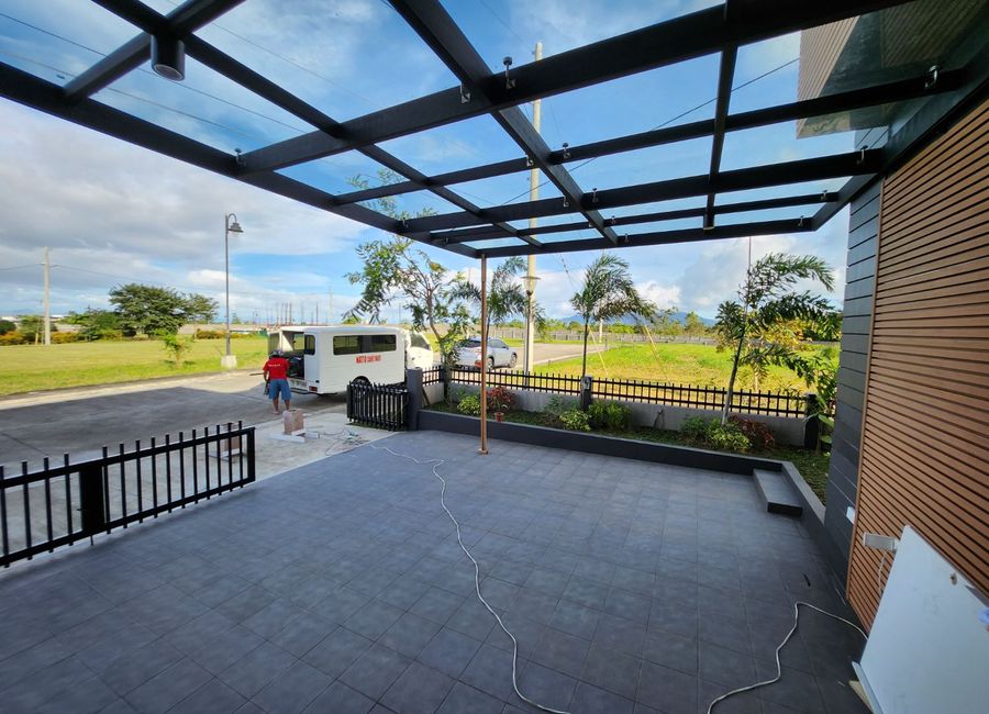 Yellowstone Loop, Mirala, Canlubang, Calamba, Laguna