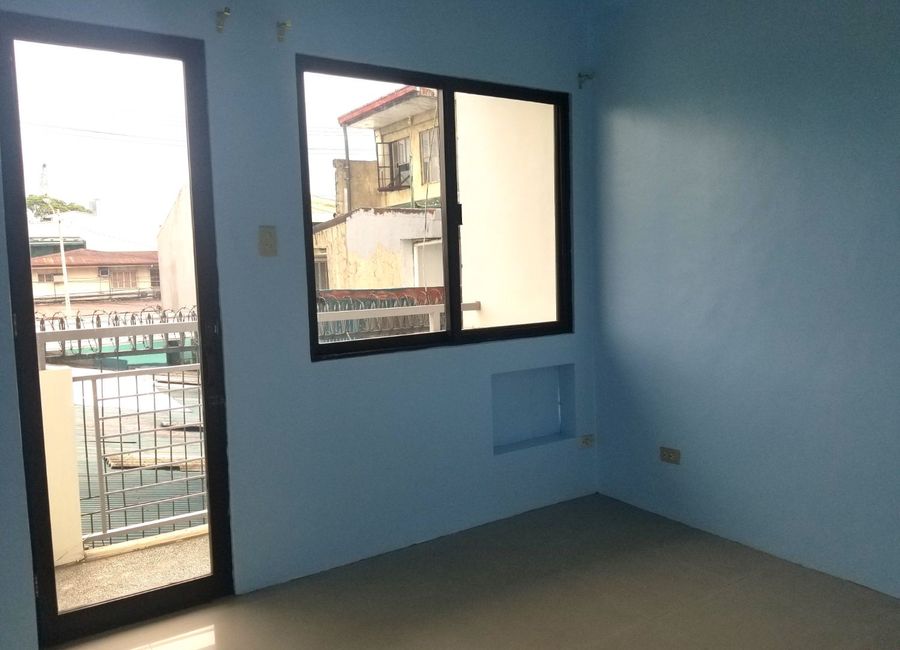 Budget Studio Unit with Partition in Project 6, Quezon City FOR RENT ...