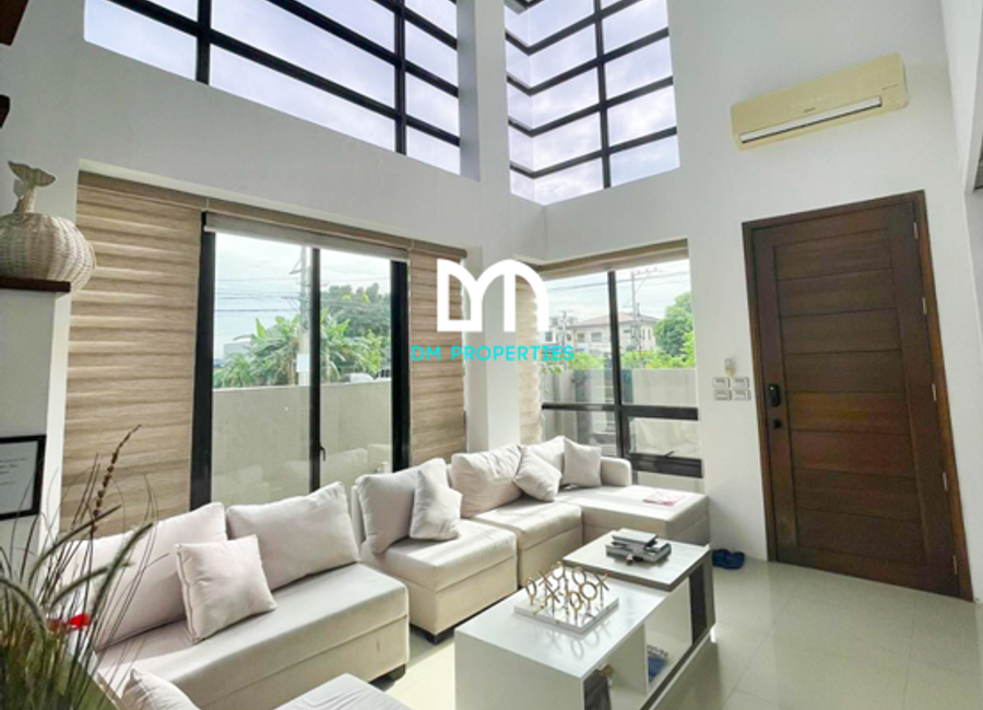 Molave Street, Greenwood 5, Cainta, Rizal