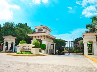 South Pacific Golf & Leisure Estate