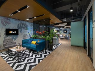 Coworking Seats for Rent at Arthaland Century Pacific Tower, BGC, Taguig City