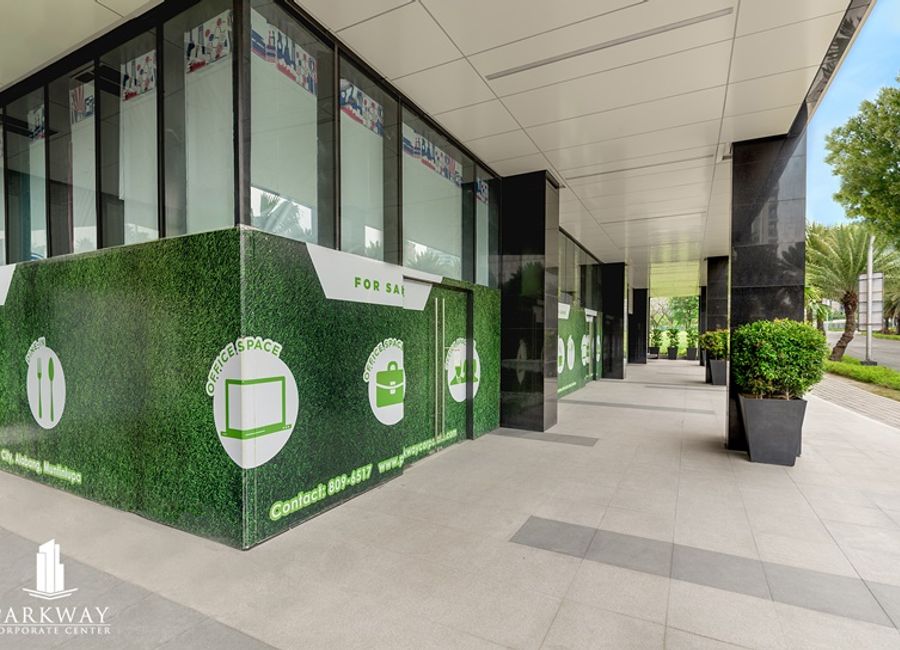 Parkway Corporate Center