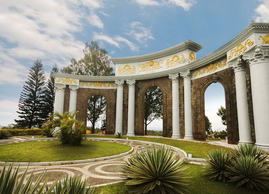 Washington Avenue, Royale Tagaytay Estates, Upli, Alfonso, Cavite image 2