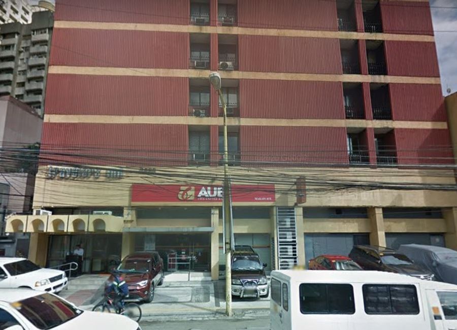 Travellers Inn Makati