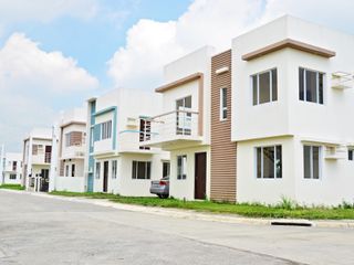 West Wing Residences