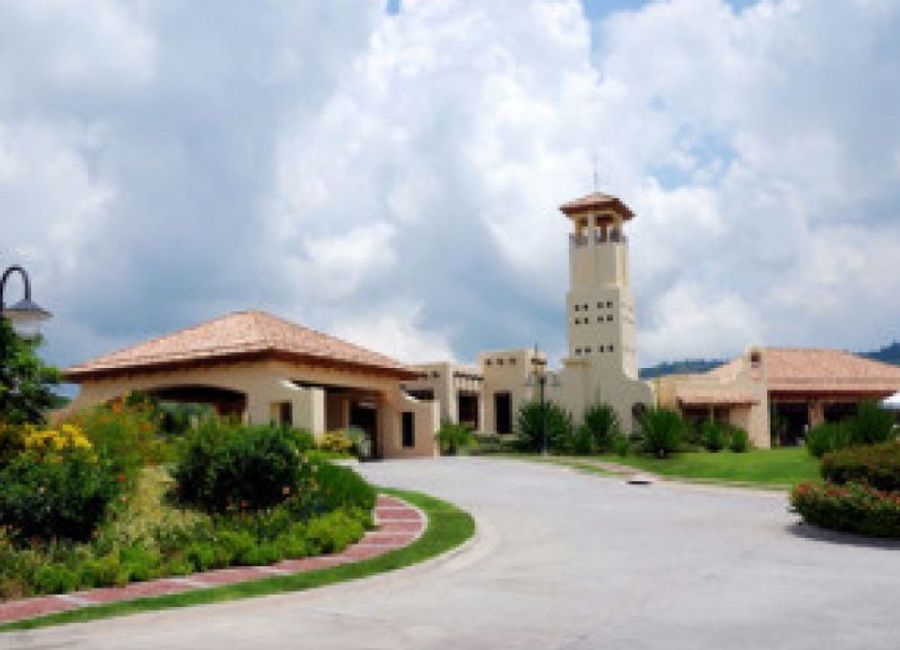 Splendido Taal Towers