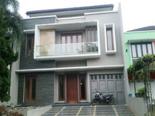 Singgasana Pradana