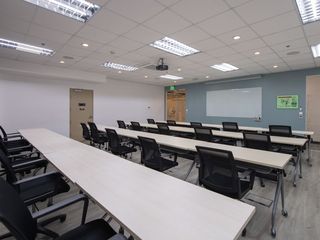 For Rent Co-working Seats in 26F,PODIUM WEST TOWER, Mandaluyong