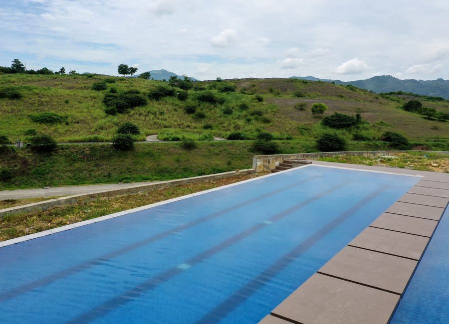 Priveya Hills