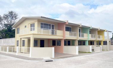 Neuville Townhomes-Astrid Regular