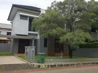 Admiralty Residence