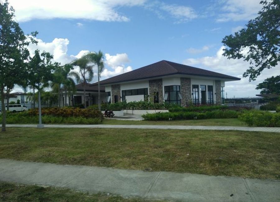 Amazon Street, Avida Woodhill Settings, Canlubang, Calamba, Laguna image 2