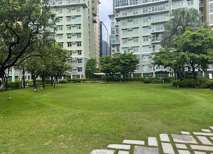 Two Serendra