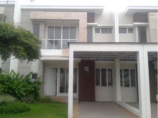 River Valley Residence