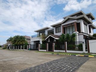 Bali Mansions