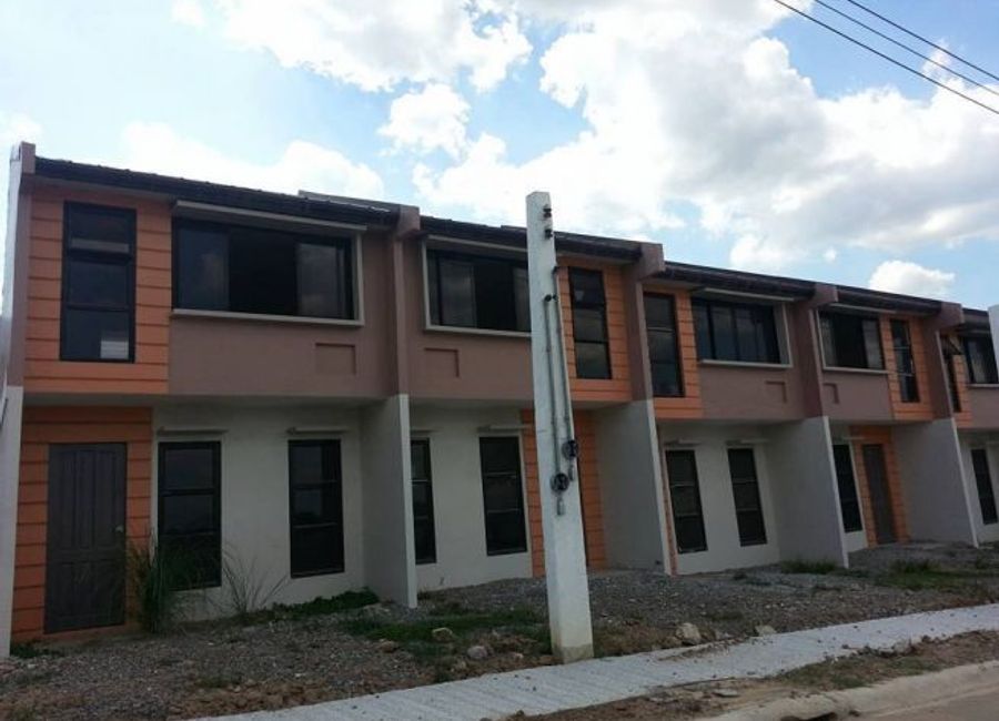 Deca Clark Resort and Residences in Angeles| Lamudi.com.ph