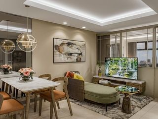 Pet-friendly 2BR Condo Unit w/ Balcony for Sale in Woodsville Crest Phase 2 – Palm, Merville, Parañaque