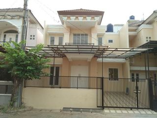 Mutiara Taman Palem