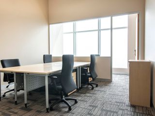 Regus Equity Tower