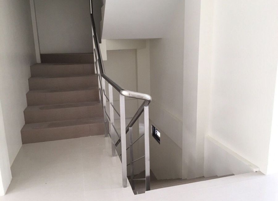 Mahogany Place - Taguig