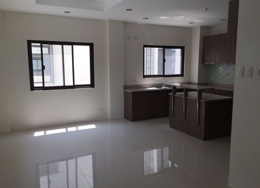 Mahogany Place - Taguig