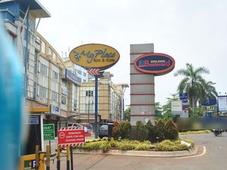 Ruko Golden Boulevard