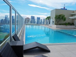 Move-In Ready: Your perfect condo Awaits!
