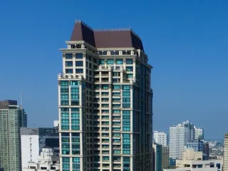 THE SHANG GRAND TOWER